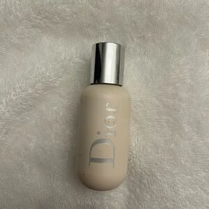 Dior backstage primer 99% full